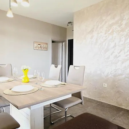 Apartmán нептун